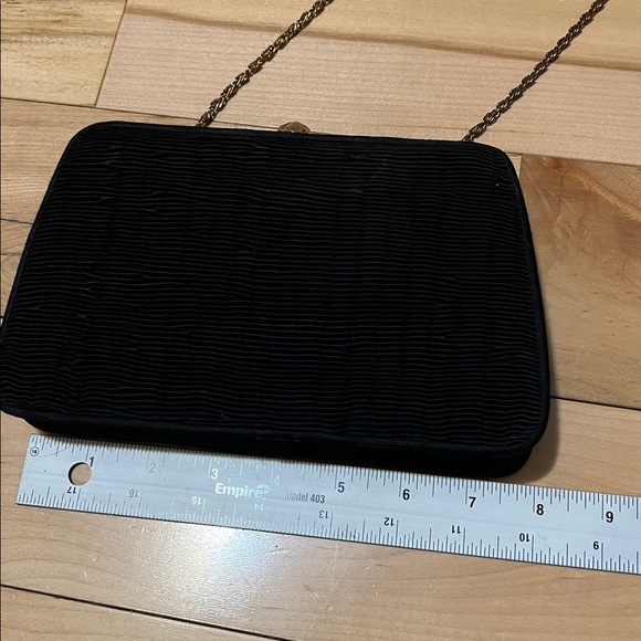 Elegant Vintage Black Evening Crossbody/Clutch - Picture 5 of 17